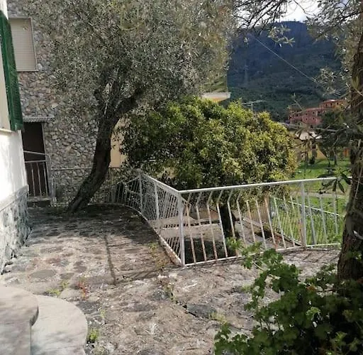Daire Bouganville Levanto